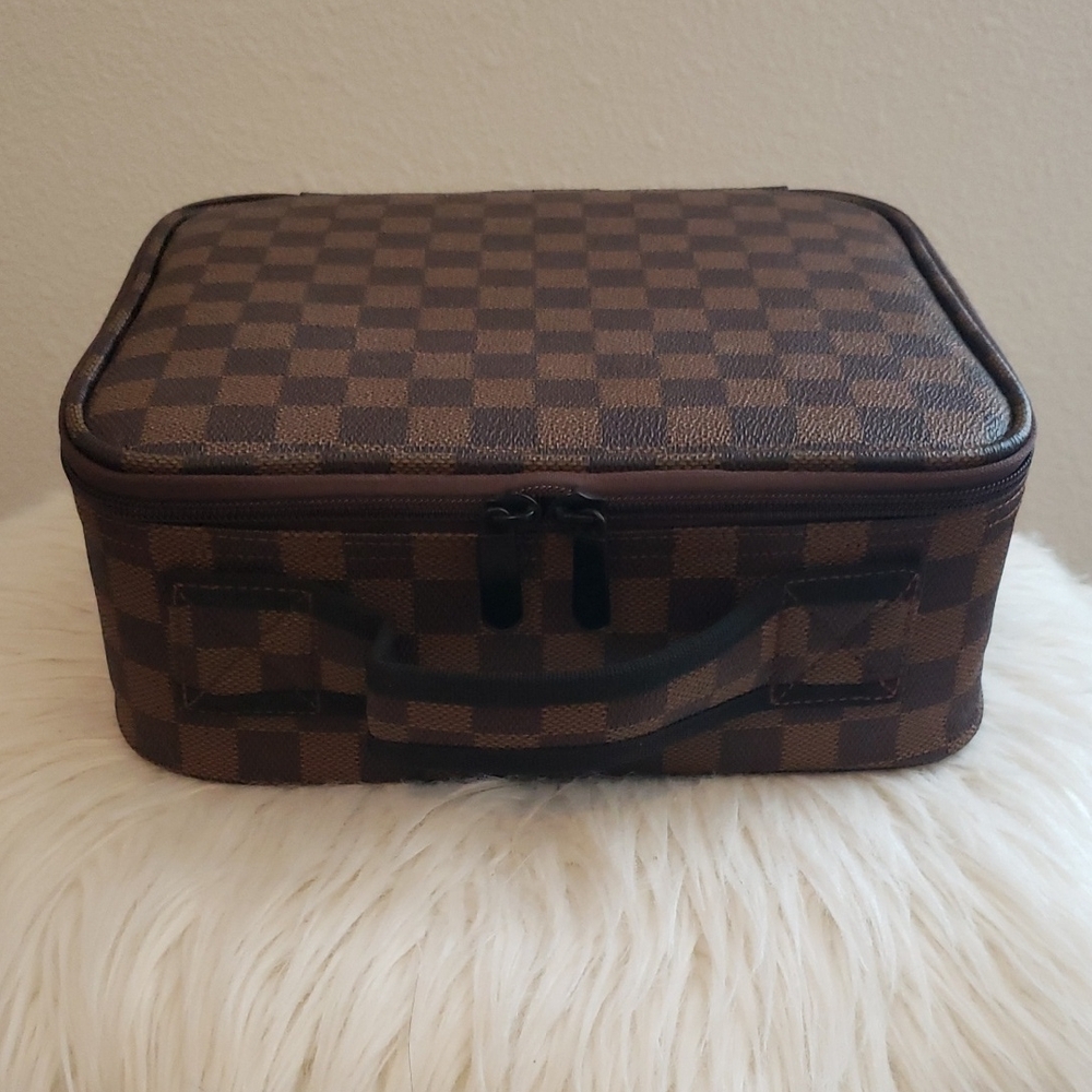 Checkered Brown Makeup Case